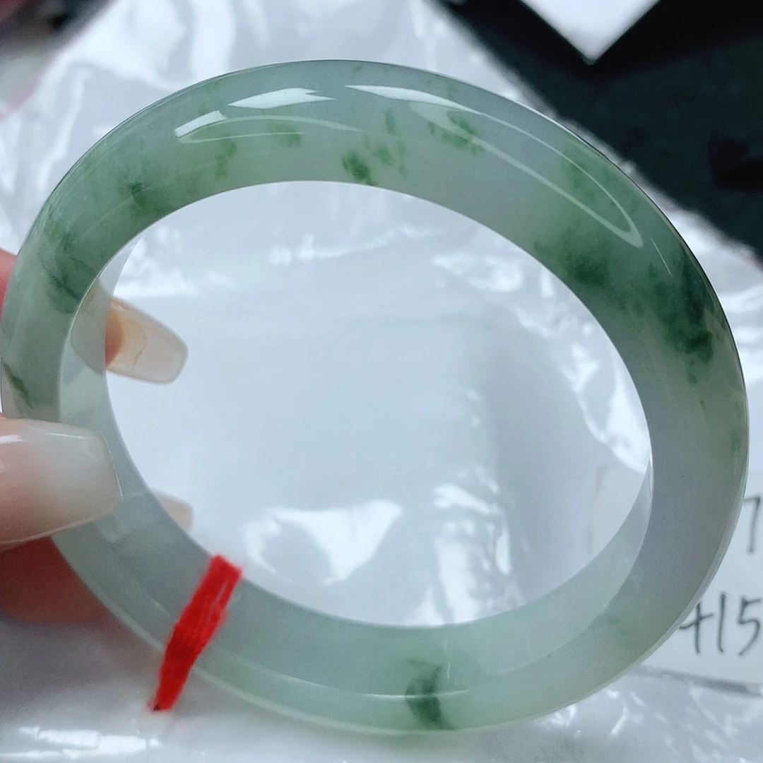翡翠手镯未镶嵌缅甸天然Ａ货翡翠