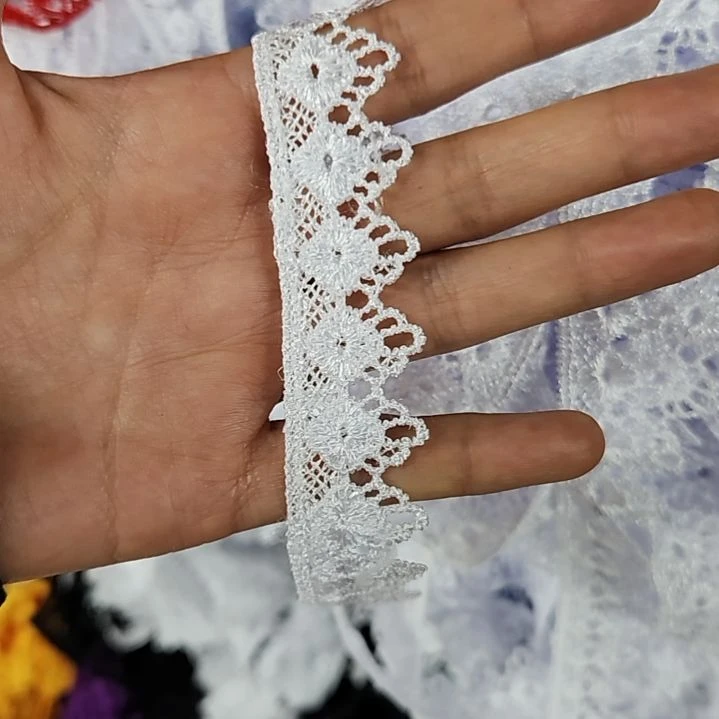 白色水溶花边2公分宽小花