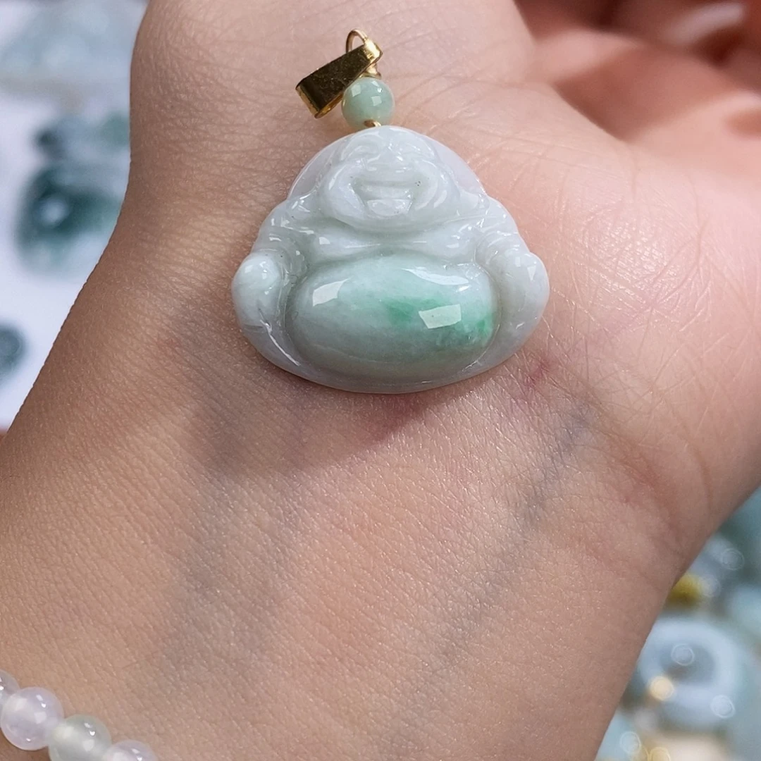 翡翠未镶嵌颈饰7086