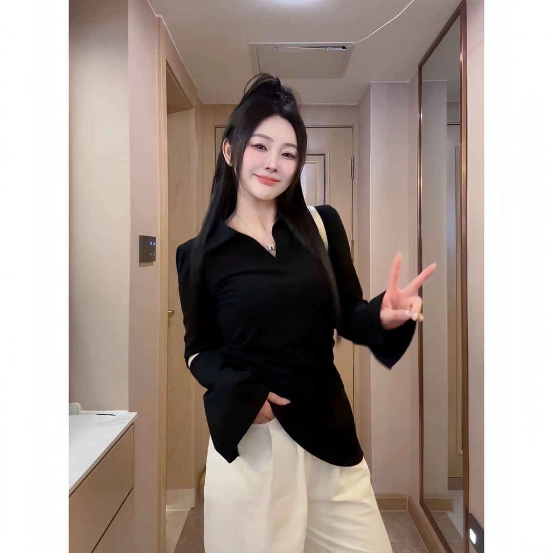【晶晶】2025春装新款女胖mm收腰显瘦设计感喇叭袖T恤衫长袖上衣