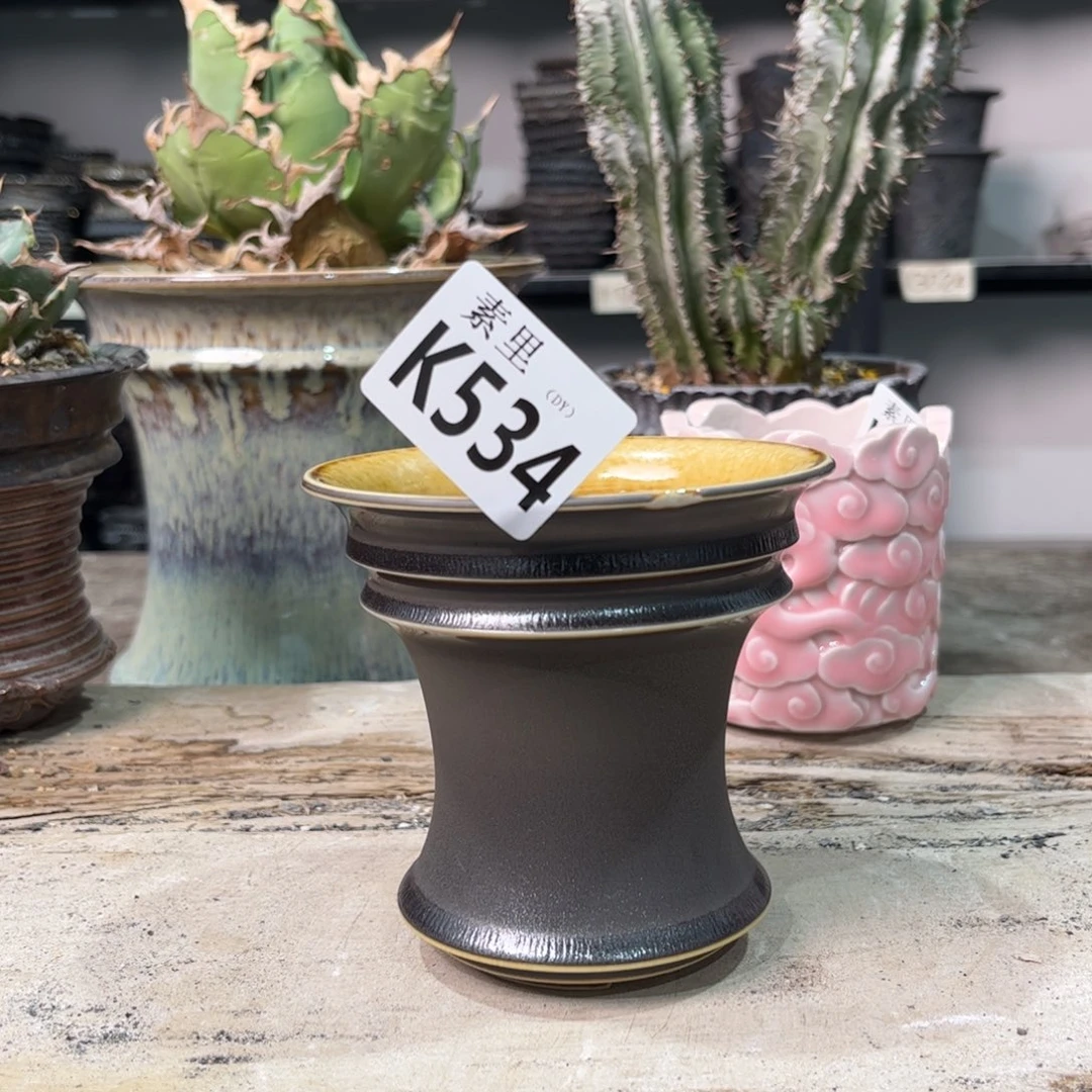 陶内口10.5高10瑕疵