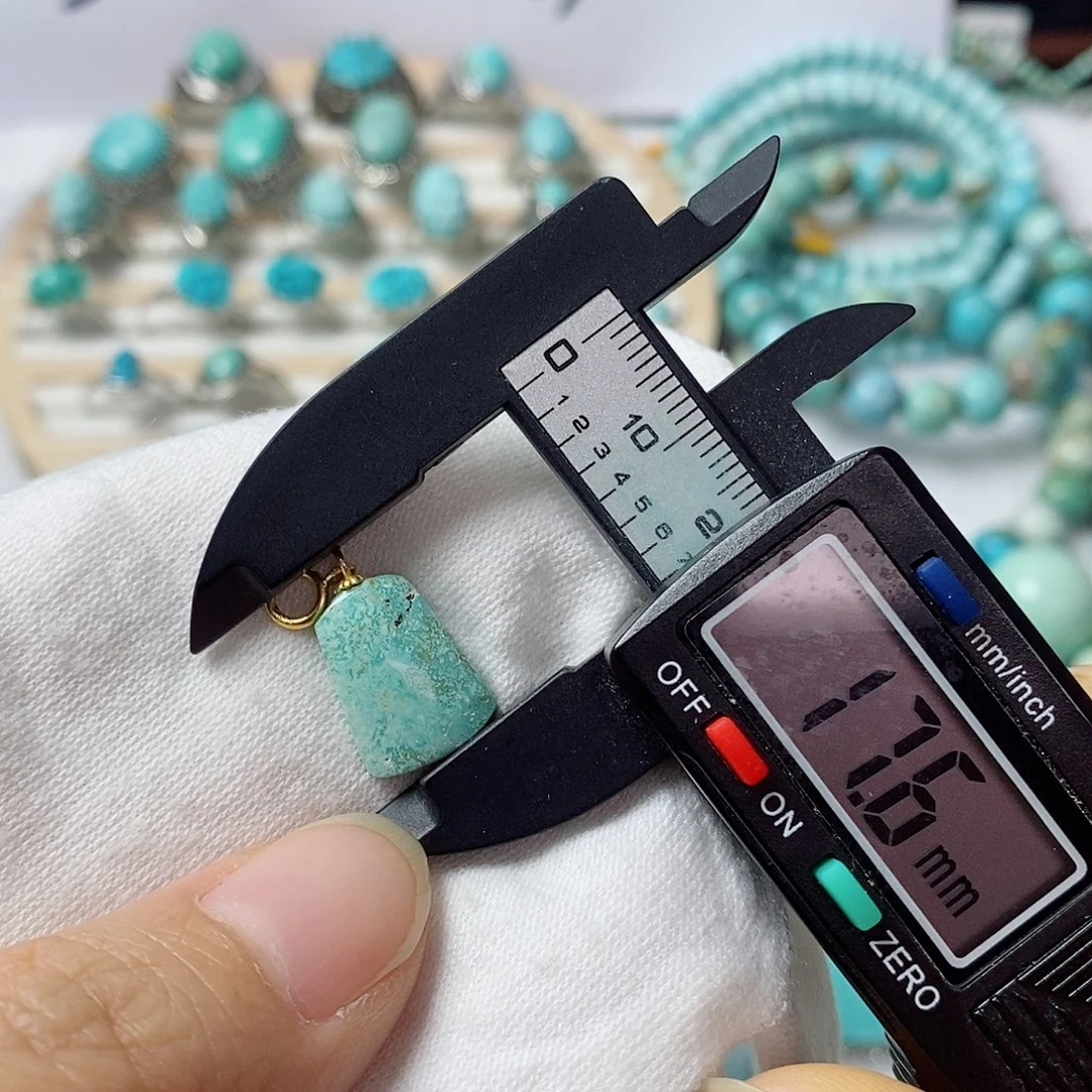 未镶嵌南红玛瑙珠宝奇石