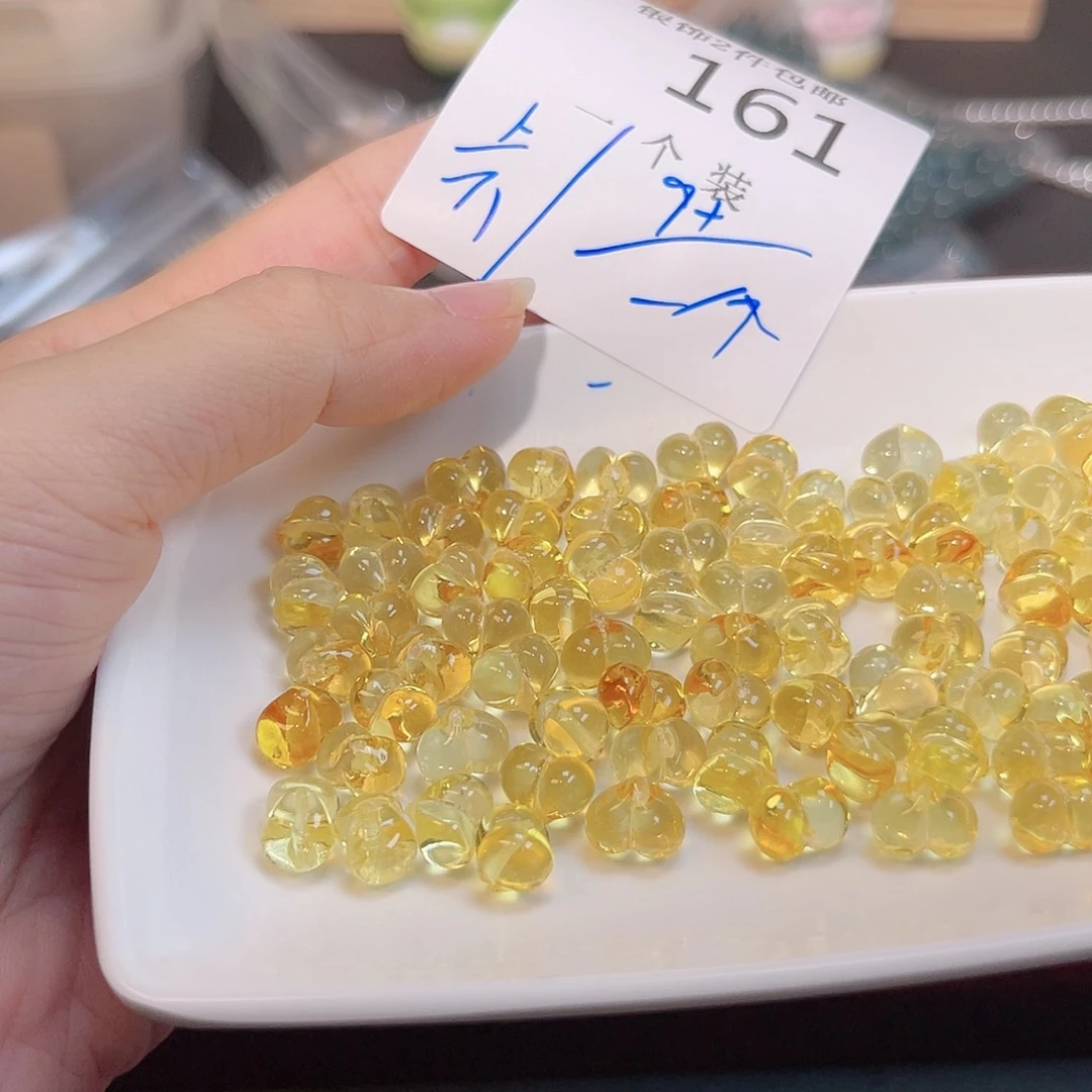 水晶未镶嵌珠宝半成品161 。
