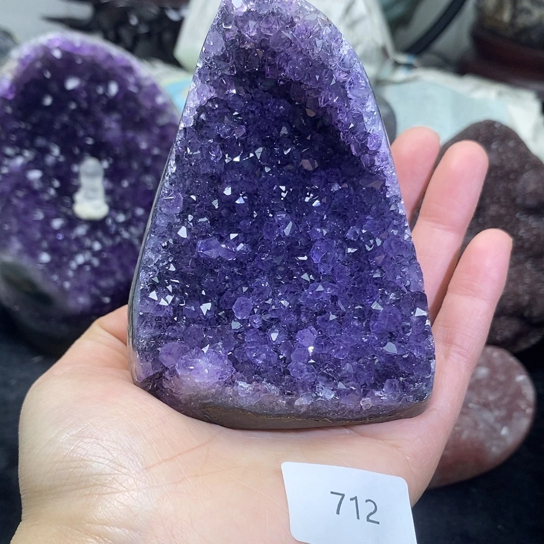 大型摆件（非配饰）紫晶未镶嵌