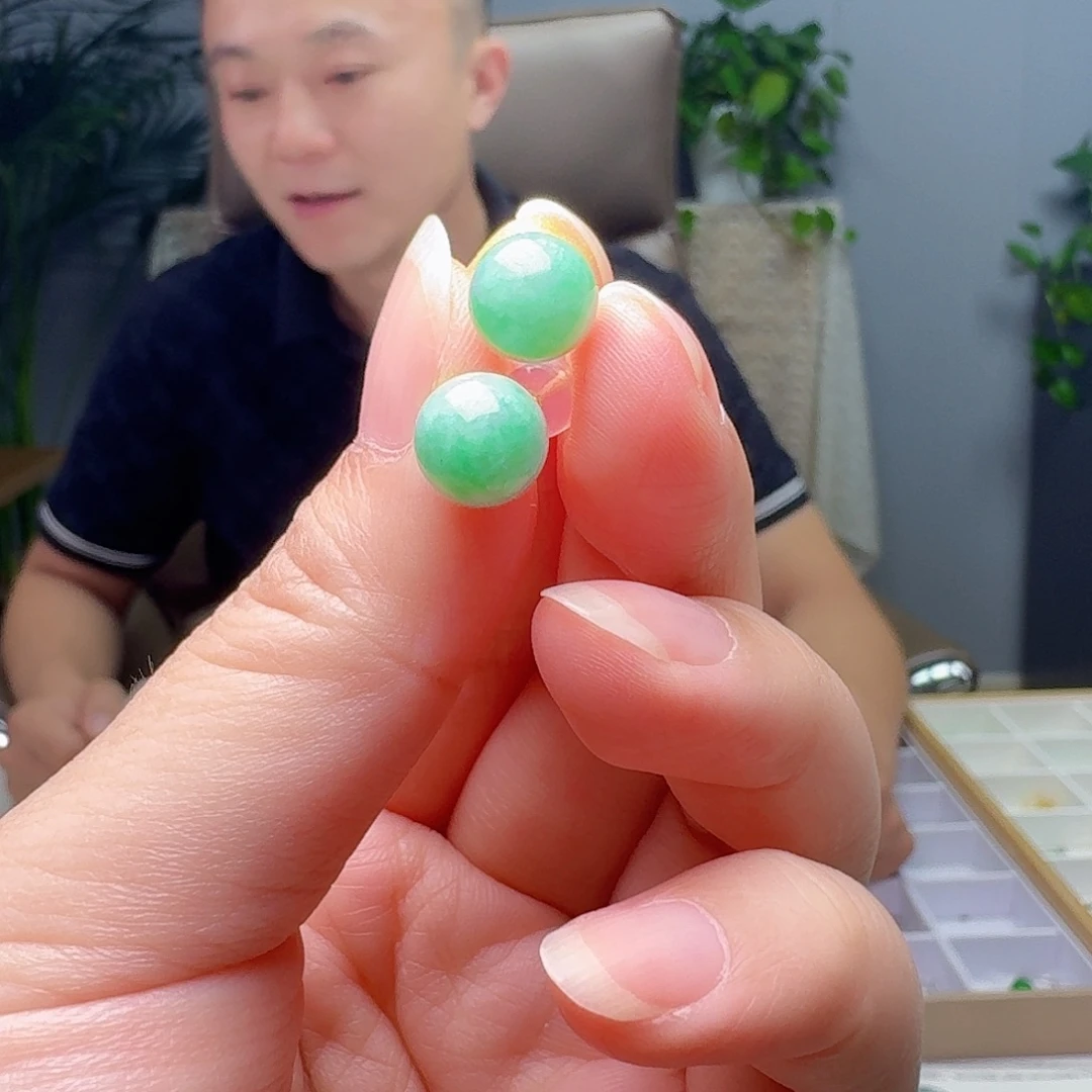 银S925镶嵌翡翠耳饰多样性发货其一