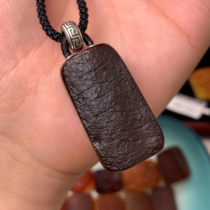 原皮留皮牌子吊坠