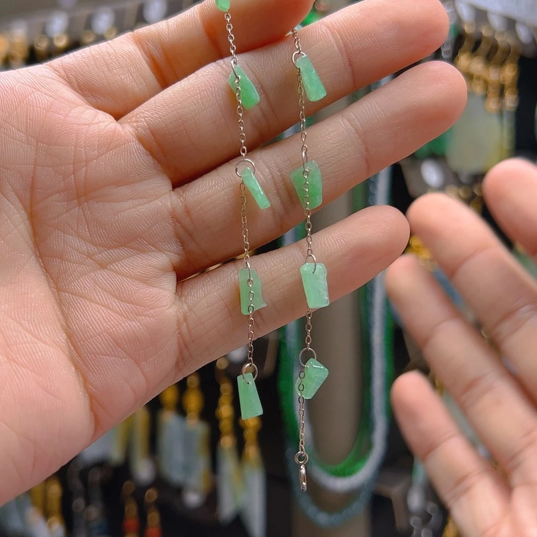 未镶嵌翡翠耳饰翡翠