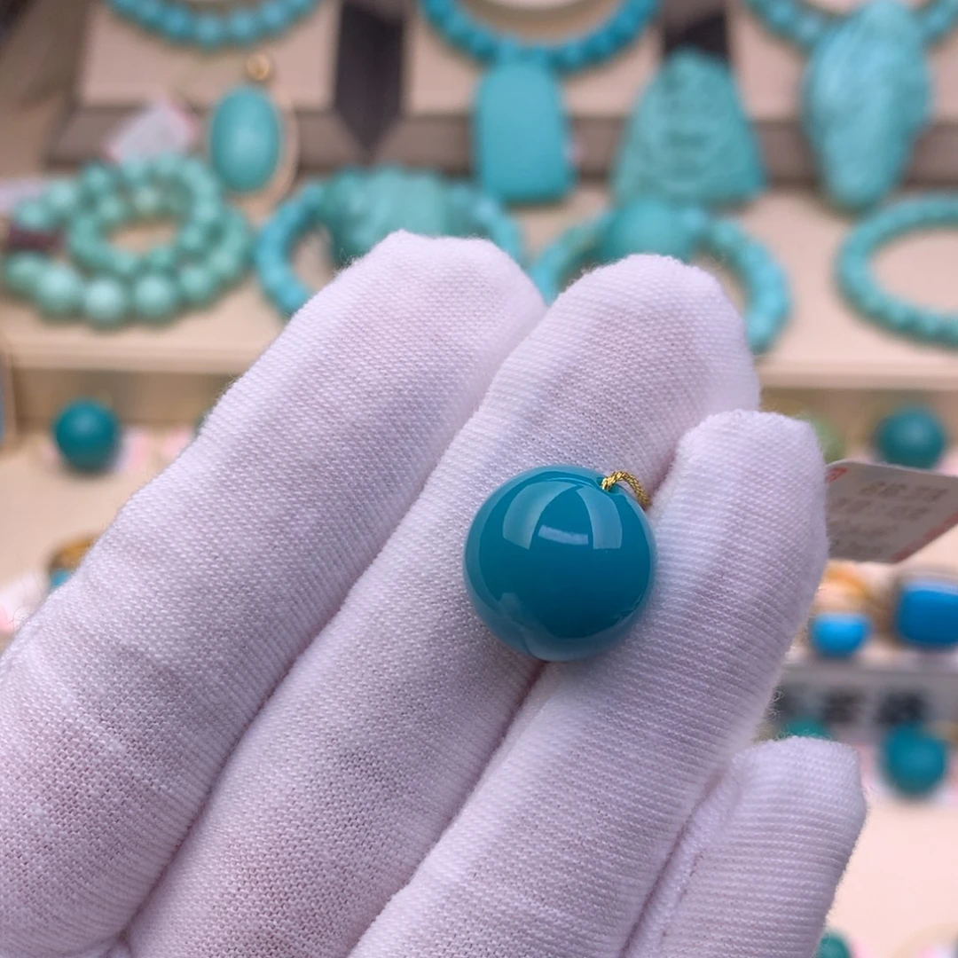 绿松石未镶嵌珠宝奇石13.7