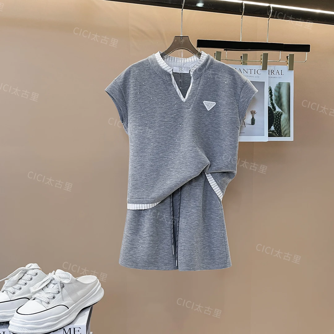 月下听风 撞色条纹设计感短袖T恤+高腰松紧短裤两件套QL-4000104