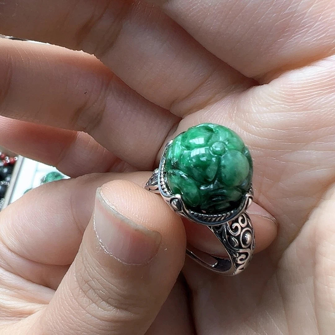 翡翠戒指未镶嵌用****5