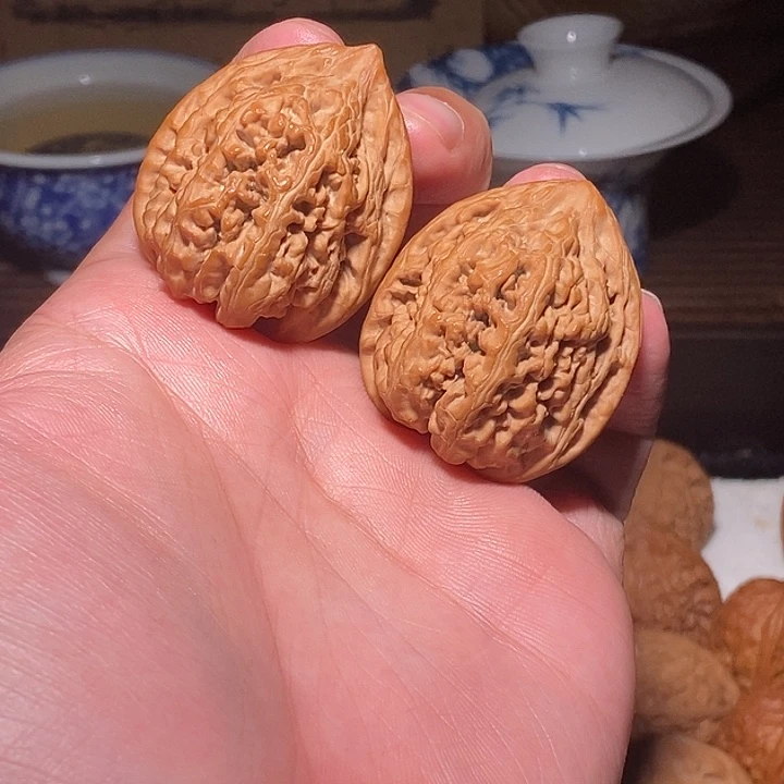 文玩核桃手把件凤凰台