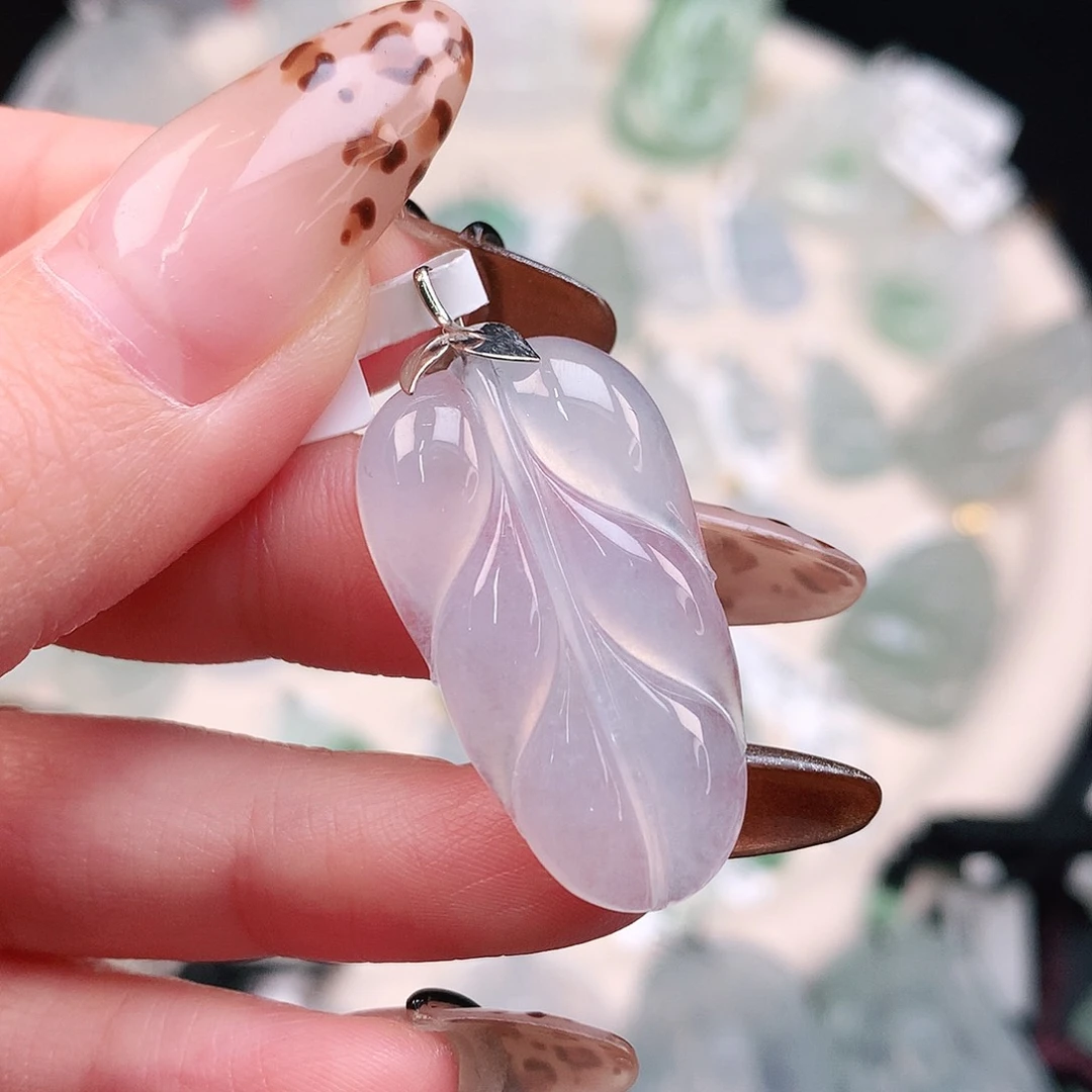 翡翠颈饰18K金镶嵌冰叶子36.7、31、17.5、5