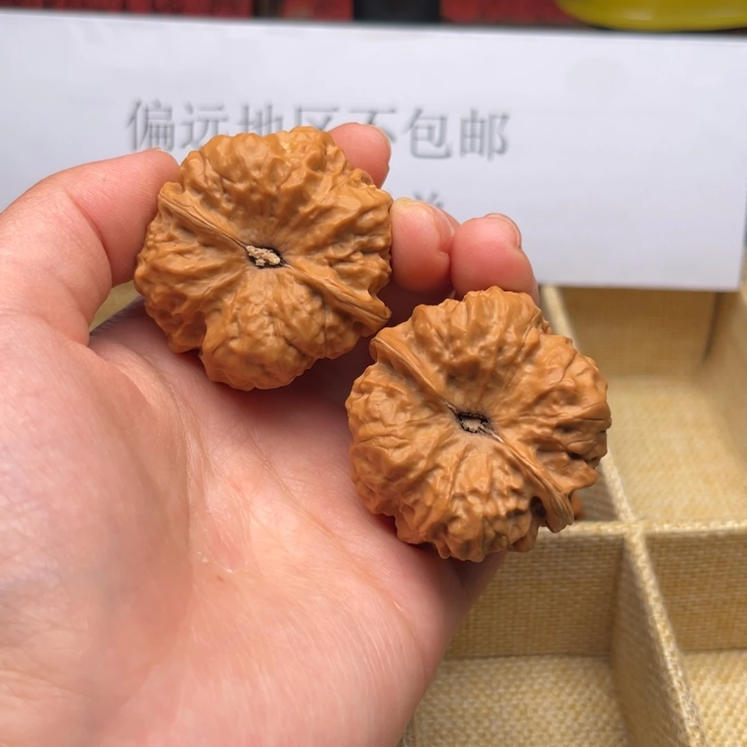 文玩核桃吊坠41蛤蟆头