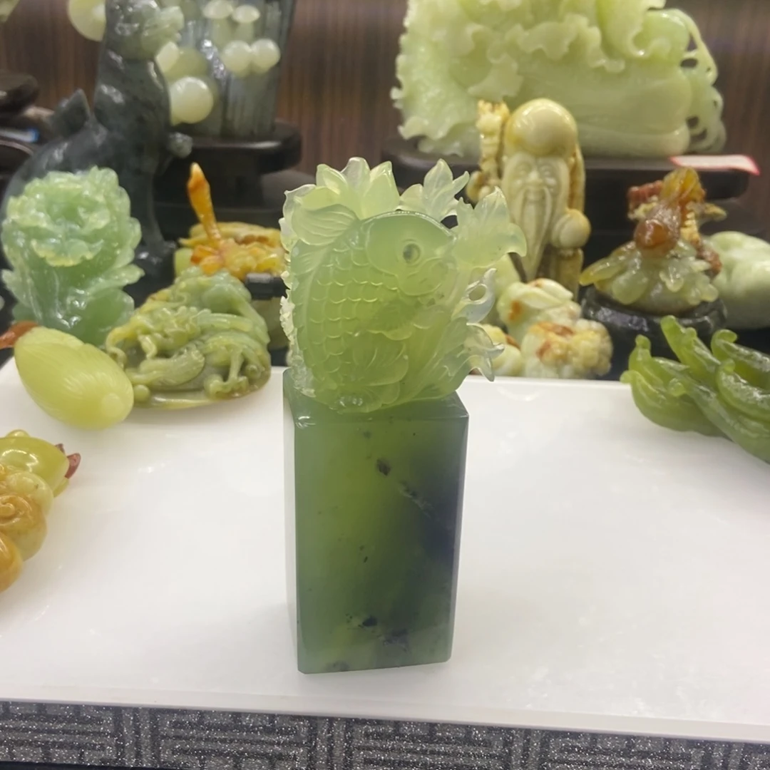 京***剧石材天然岫岩玉摆件