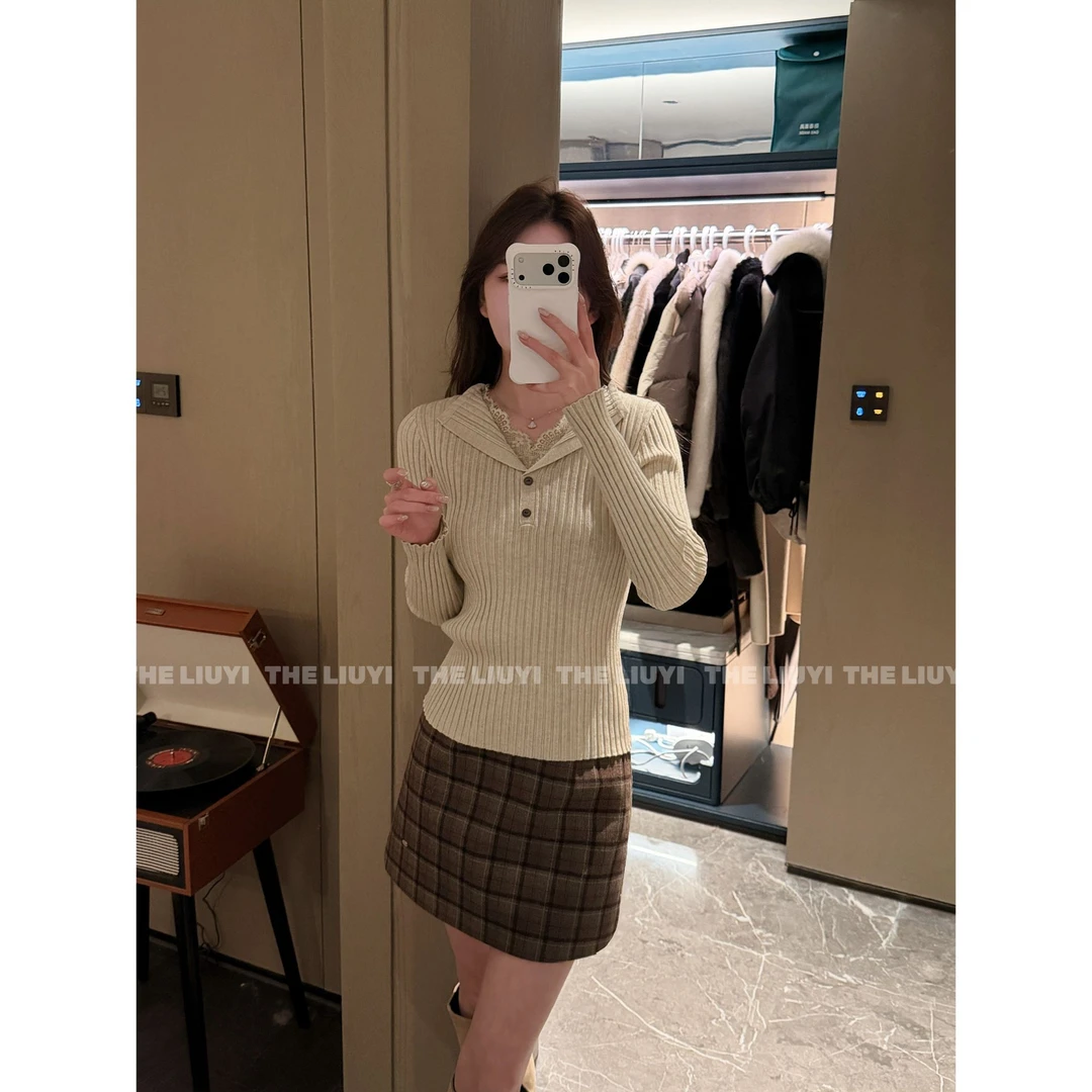 【LIUYI】冬季新款精致翻领蕾丝假两件毛衣51204A3