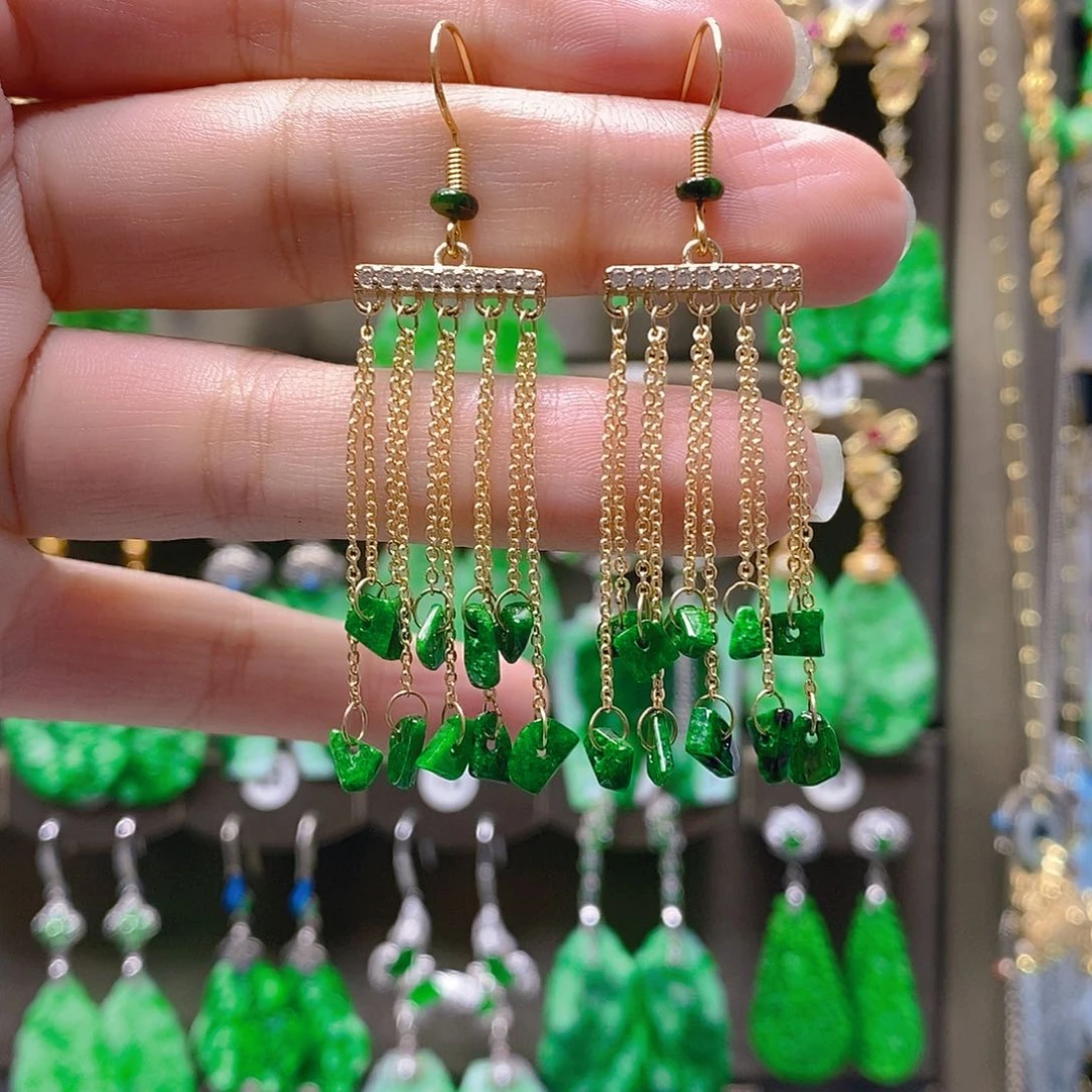 未镶嵌翡翠耳饰翡翠