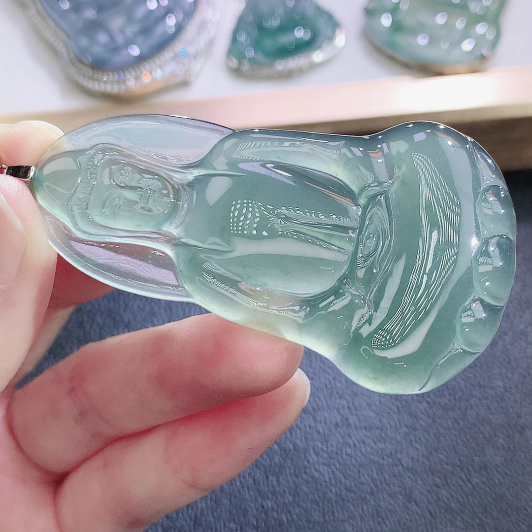 翡翠未镶嵌挂件翡翠
