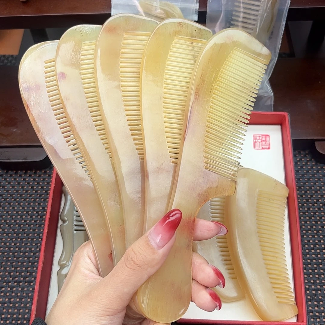 手工制作纯牛角梳子