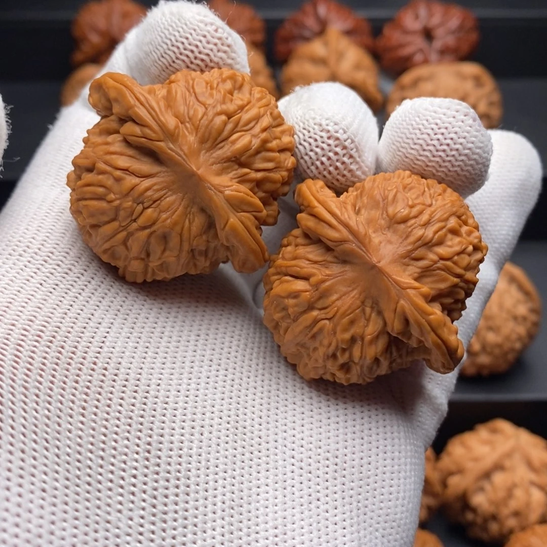 文玩核桃把件40尺全品核老闷