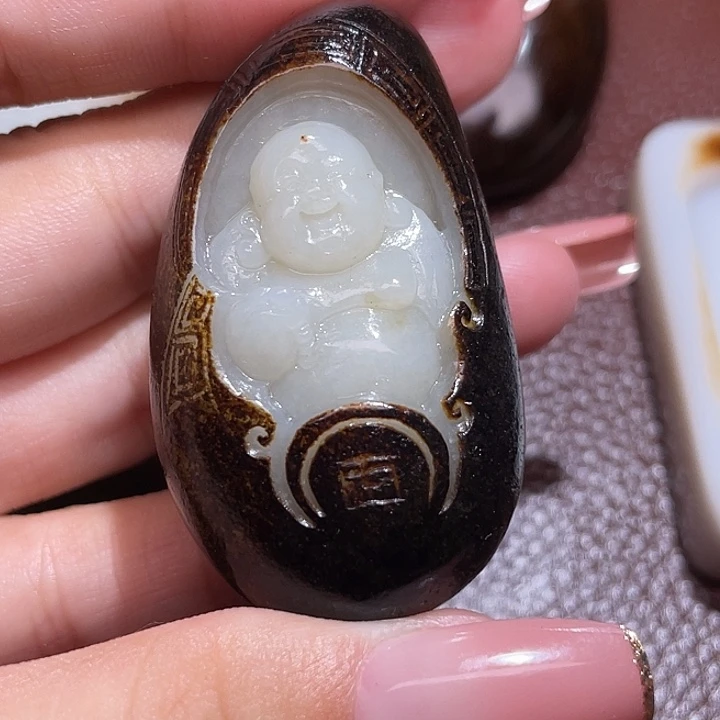 心***神颈饰未镶嵌和田玉
