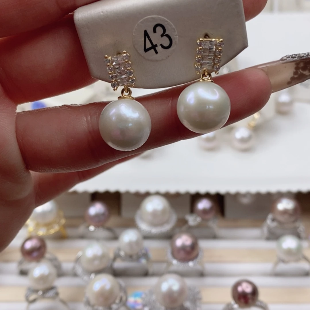 淡水珍珠耳饰合金