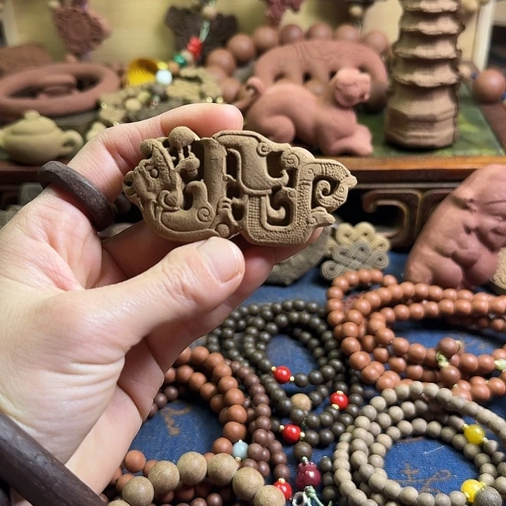 龙涎香方战国龙微瑕香牌