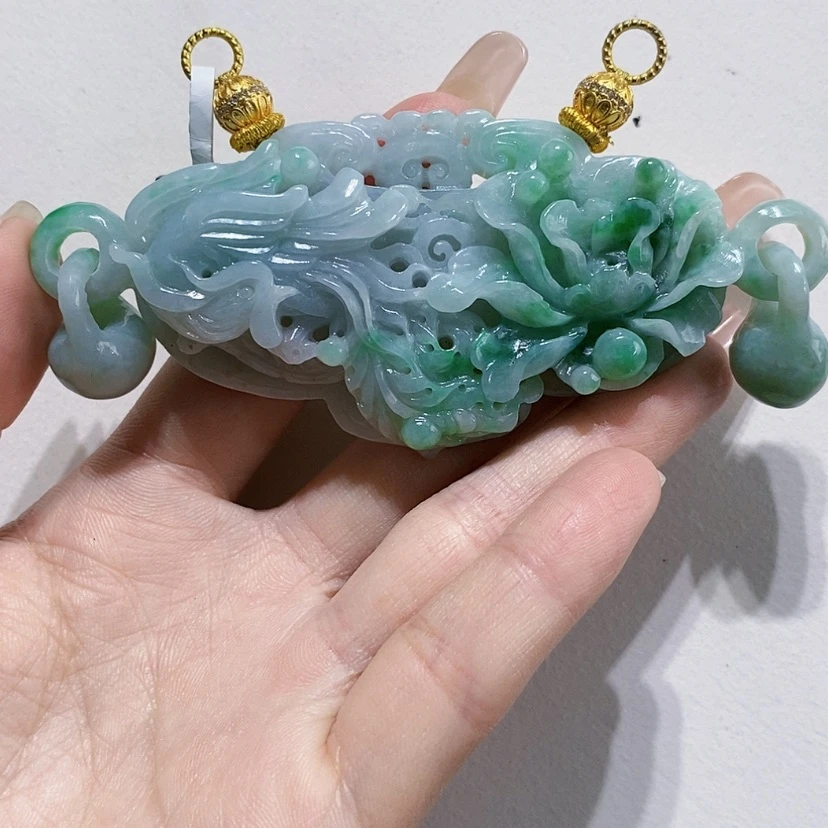 【闪购商品】翡翠未镶嵌颈饰