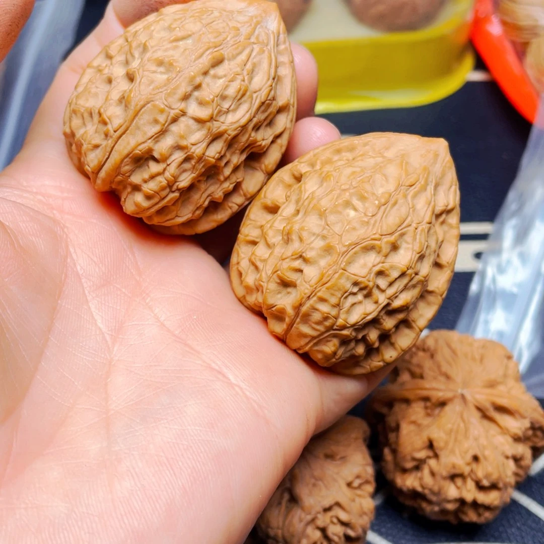 吊坠文玩核桃穿山甲
