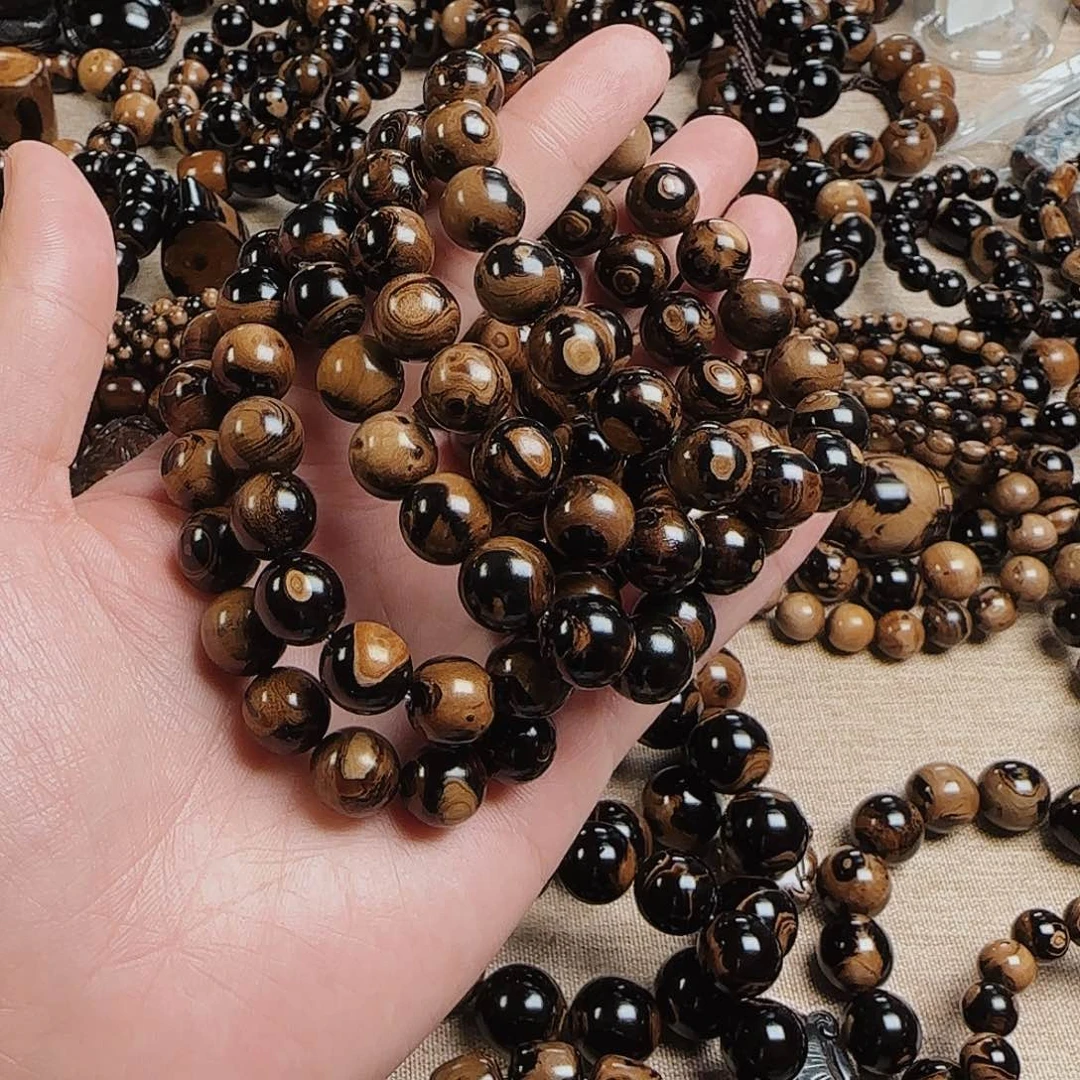 泥塑血柳1.2尺寸圆珠毕业无暇