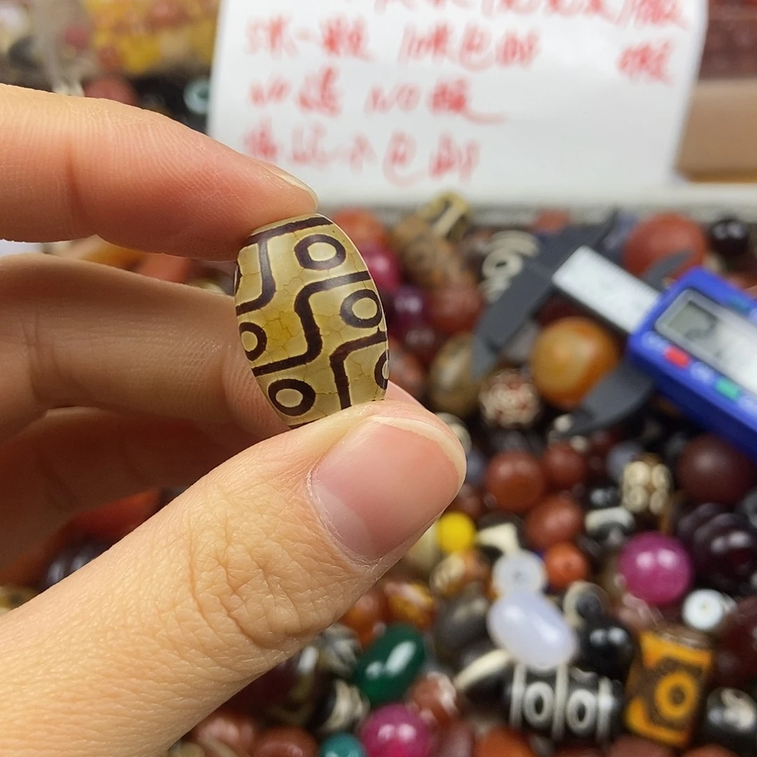 玛瑙/玉髓未镶嵌玛瑙配珠玛瑙散珠