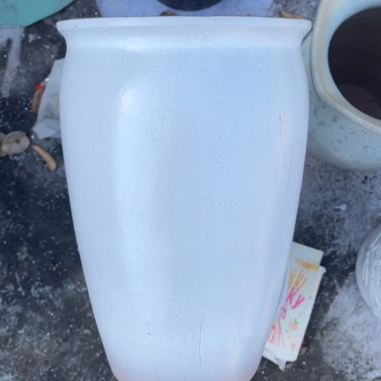 红陶口20高31瑕疵