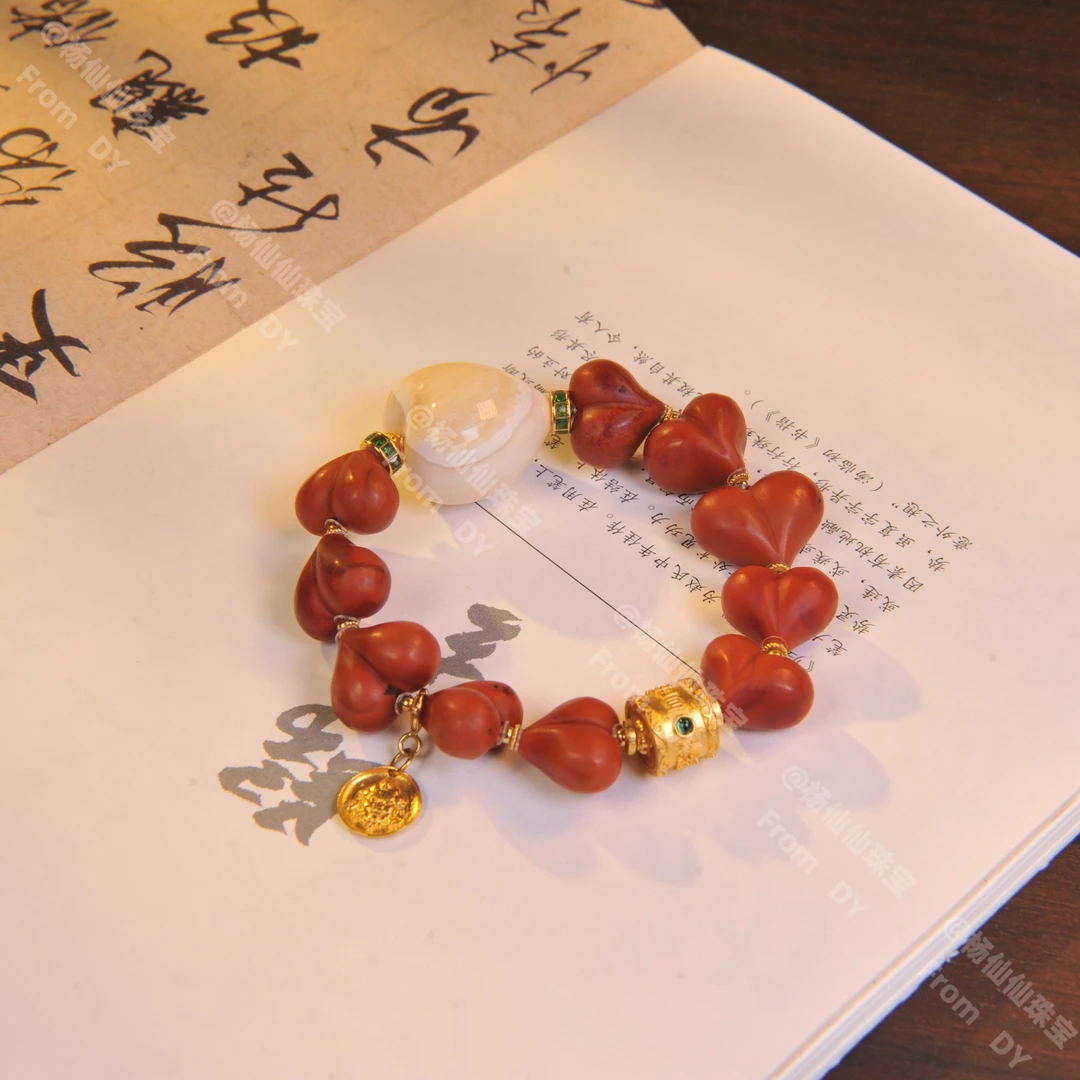 【杨仙仙珠宝】18K厚金镶嵌南红多宝手串-A4590