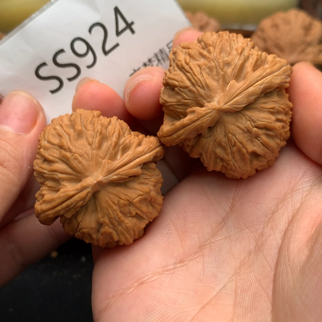 把件文玩核桃白狮子39