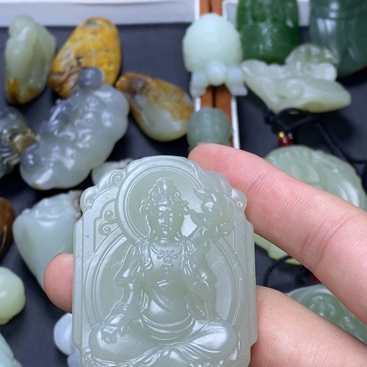 和田玉未镶嵌吊坠(不含链)