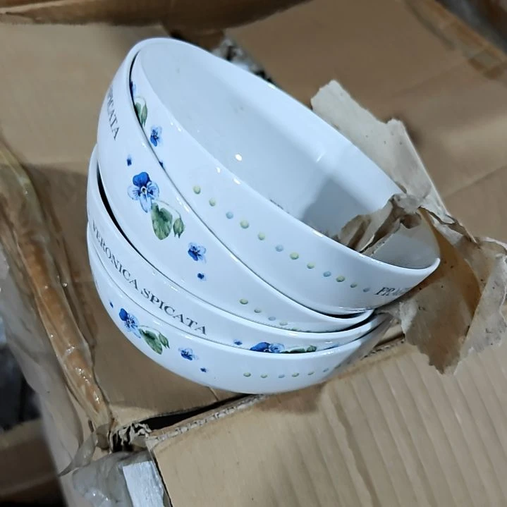 摆件陶瓷盘子碗啥都有