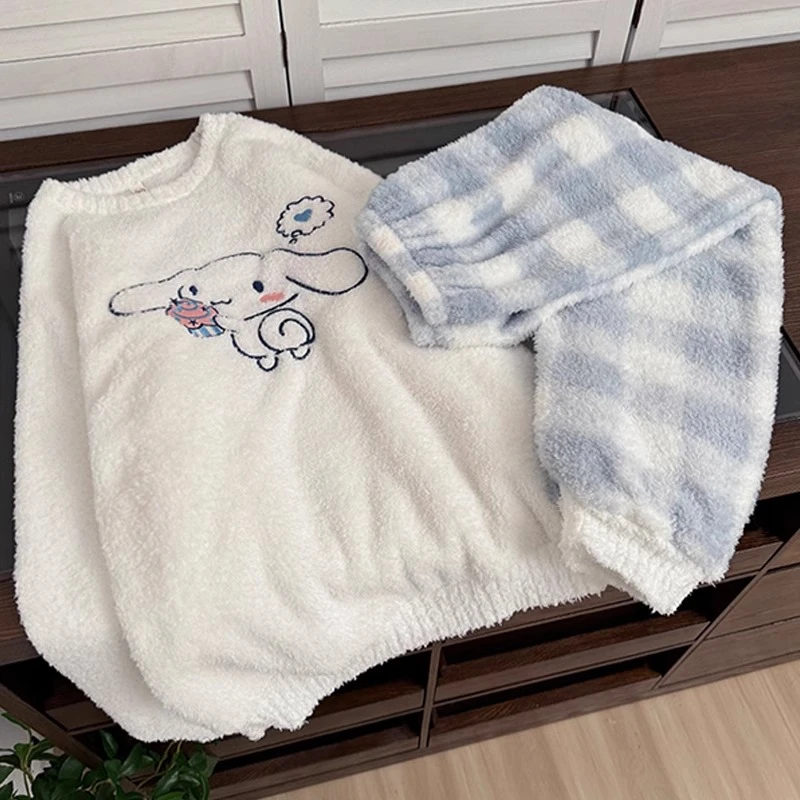 珊瑚绒睡衣女秋冬季加厚保暖半边绒可爱卡通学生法兰绒家居服套装