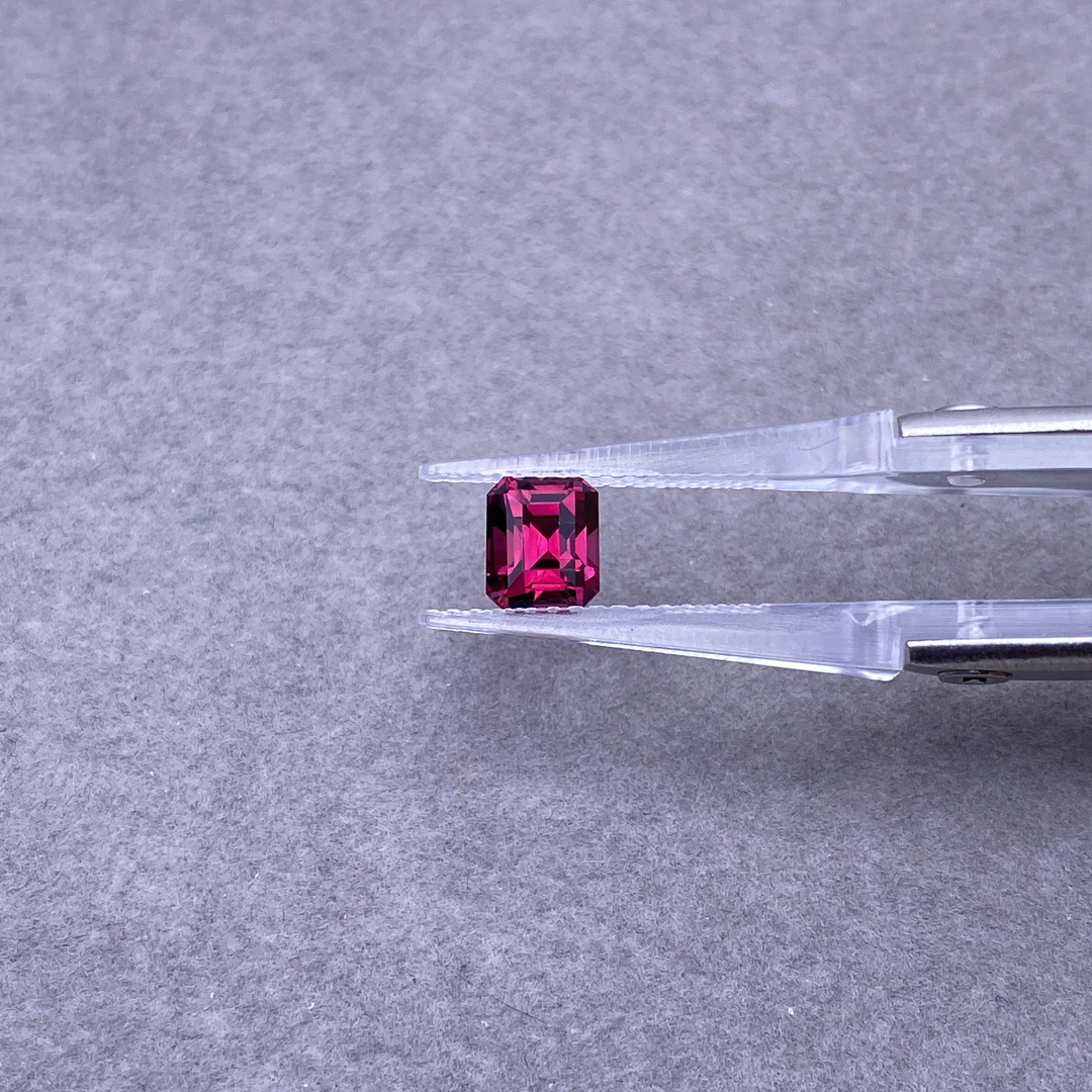石榴石-2.06ct（01035743）0319