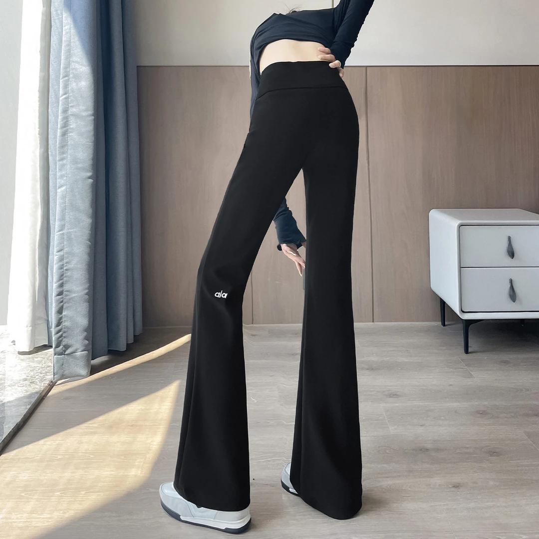 黑色休闲瑜伽微喇裤女春秋新款2025高腰显瘦垂感拖地喇叭鲨鱼裤子