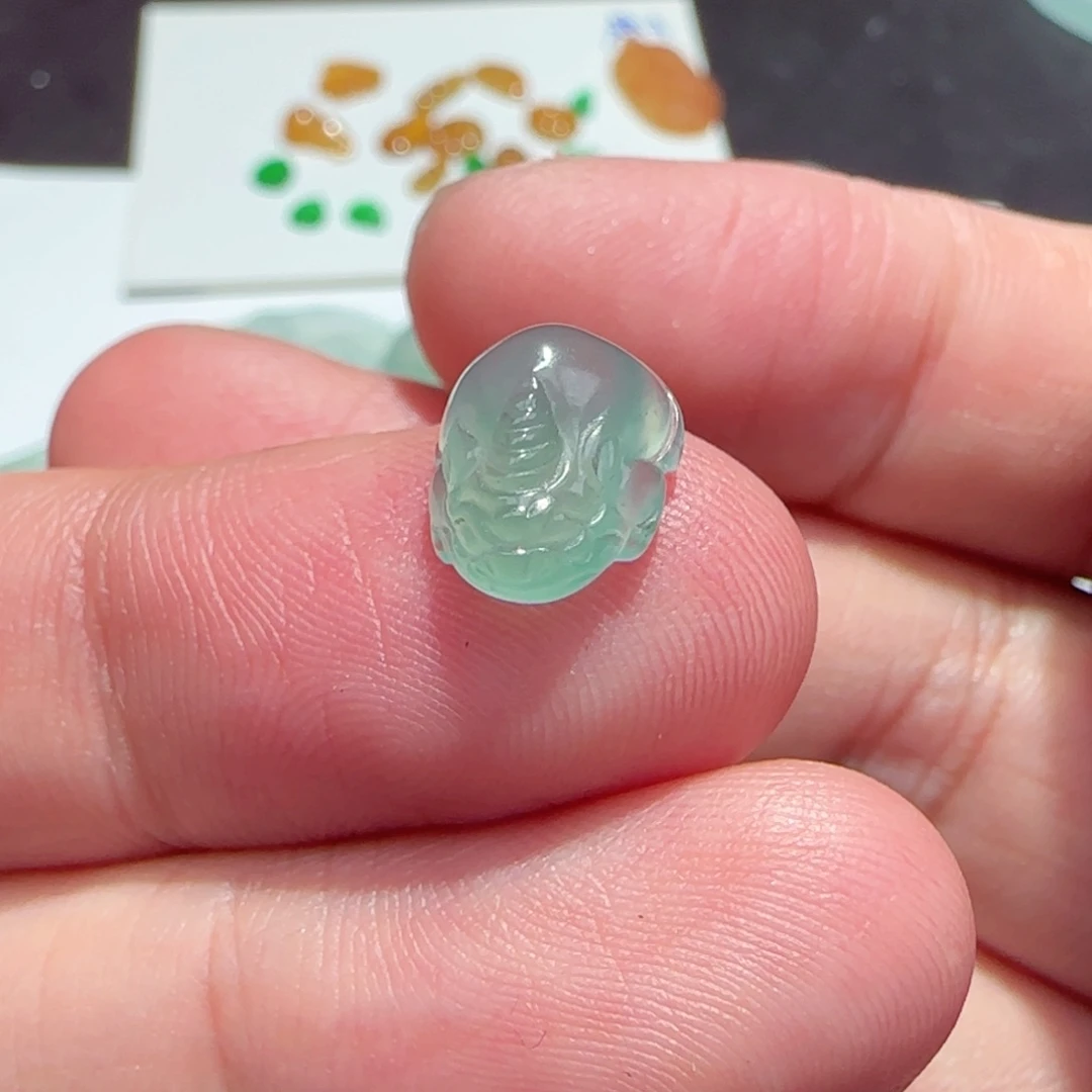 定制翡翠未镶嵌天然翡翠