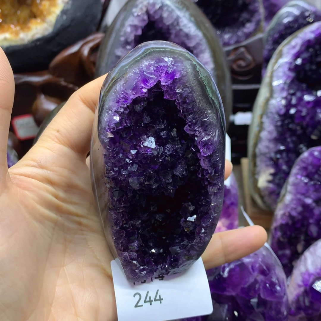 紫晶大型摆件（非配饰）未镶嵌