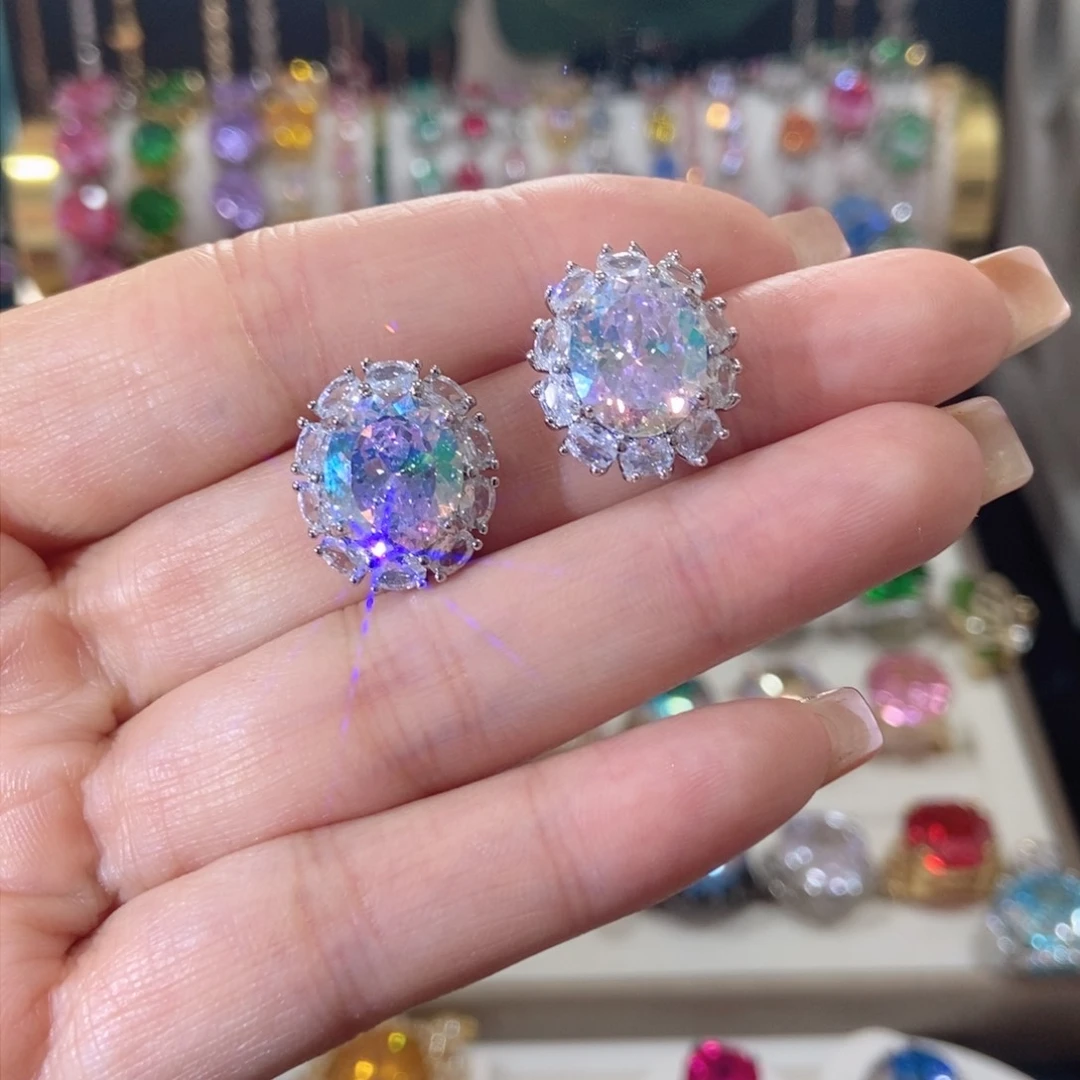 66锆石（处理）耳钉