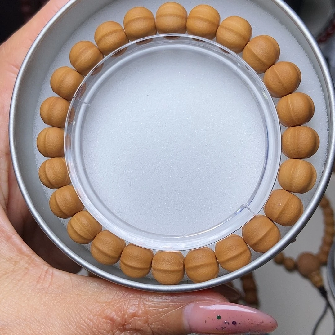 猴头核桃手串猴头哑光鲨鱼鳍尺寸10左右