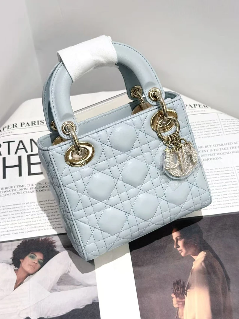 未使用 DIOR/迪奥 【25年新品钻扣】戴妃三格湖蓝色钻扣全套 拍送检
