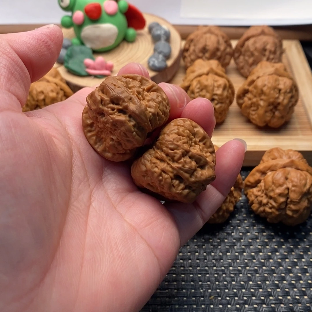 米***凡把件文玩核桃边34