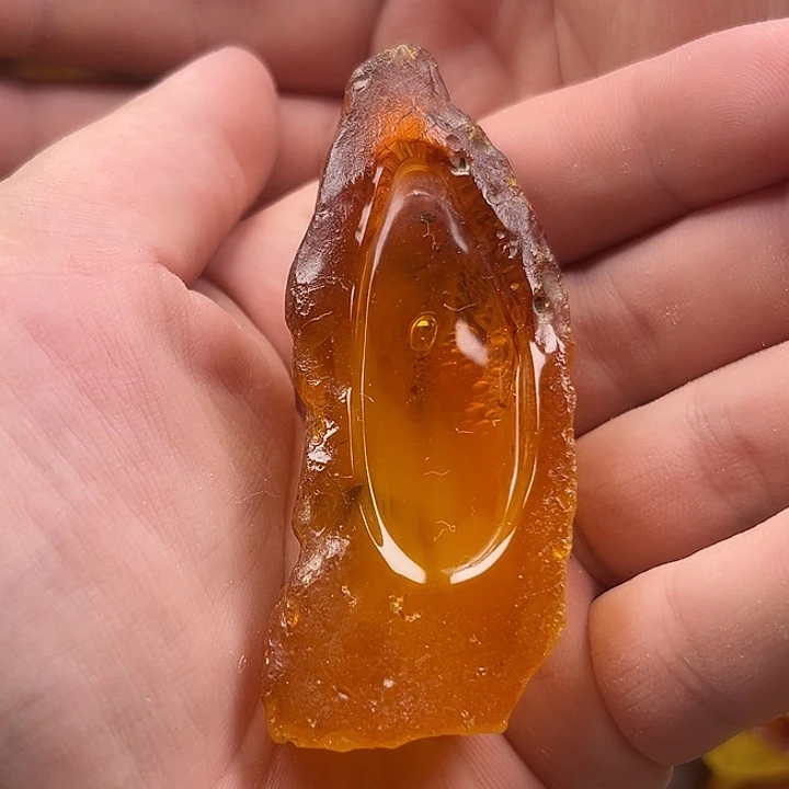 我***哥定制琥珀未镶嵌纯天然蜜蜡吊坠