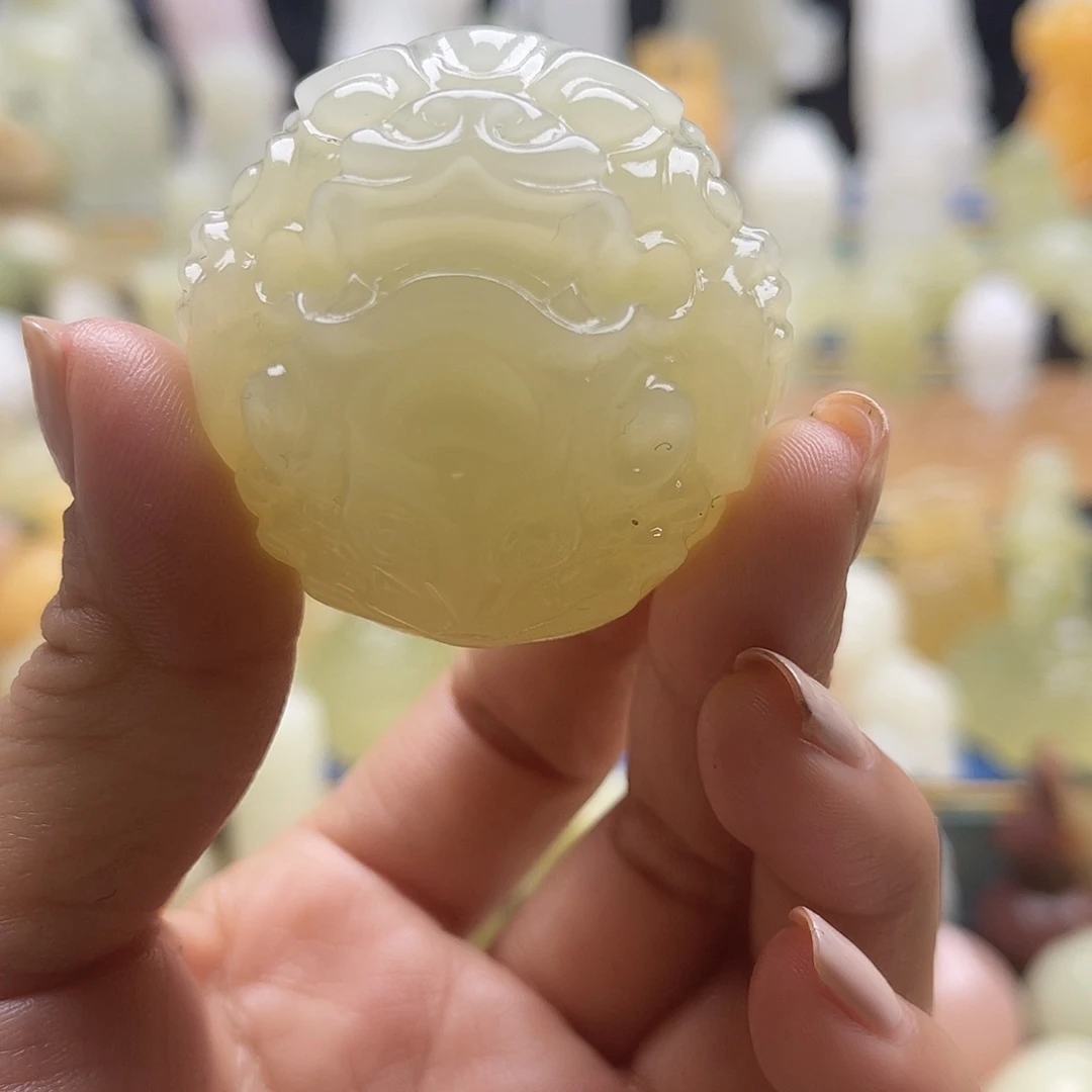 玉天然桌面小摆件