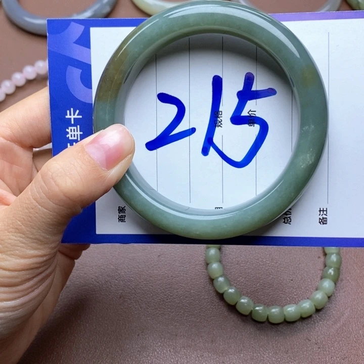和田玉未镶嵌手镯61