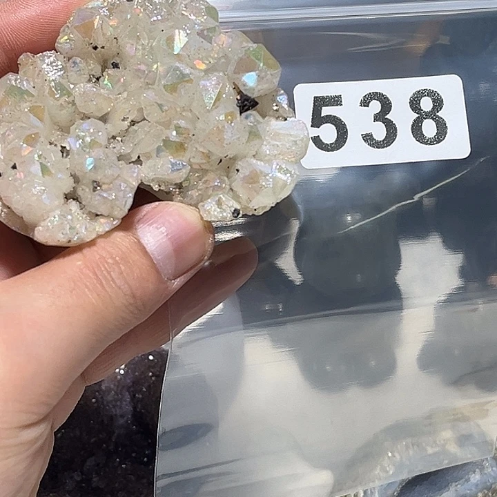 未镶嵌水晶大型摆件（非配饰）