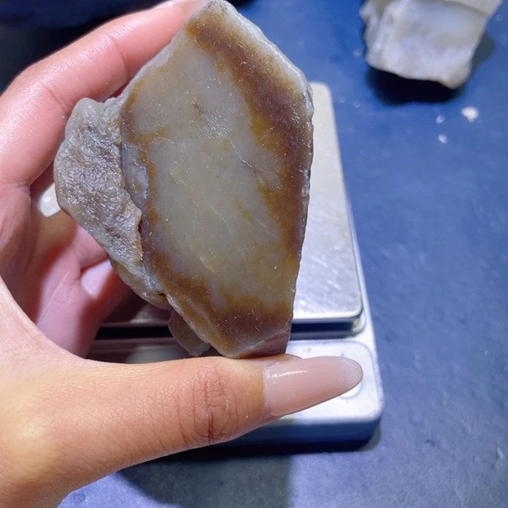 和田玉未镶嵌珠宝半成品
