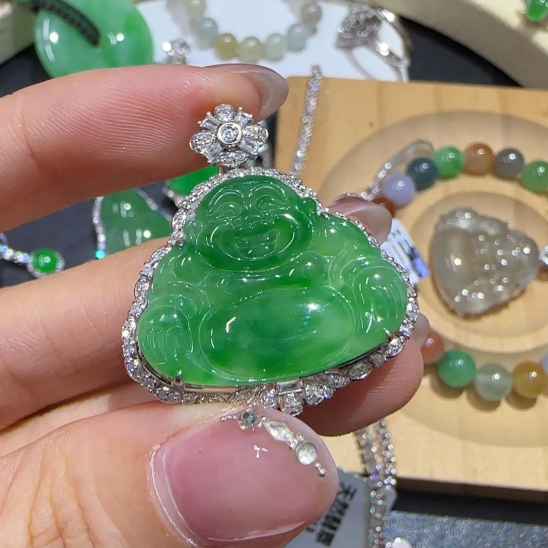 翡翠18K金镶嵌颈饰精品